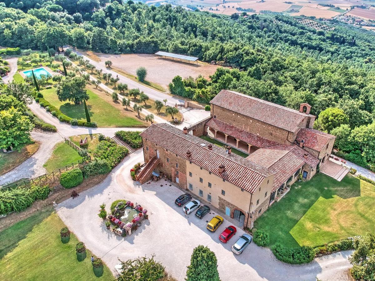 Agriturismo I Frati Paciano Ngoại thất bức ảnh