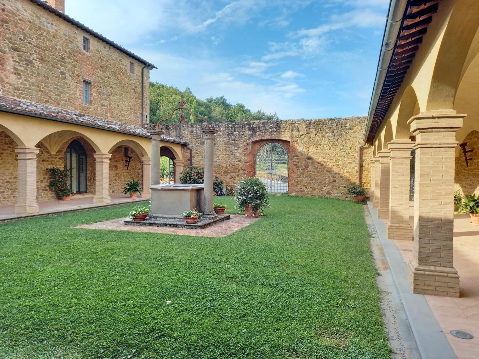 Agriturismo I Frati Paciano Ngoại thất bức ảnh